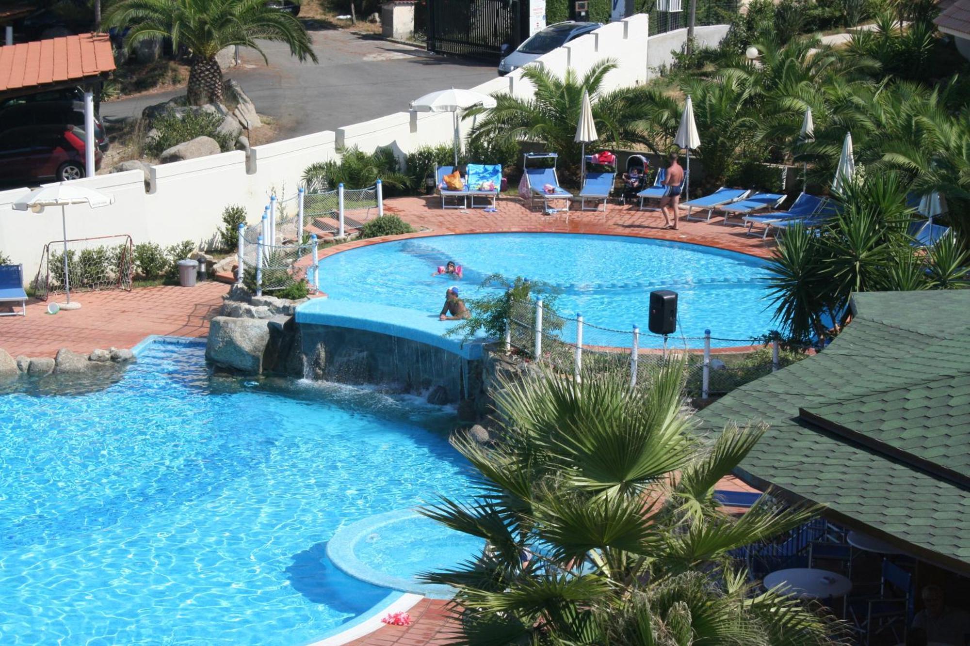 Hotel Scoglio Del Leone Zambrone Exteriér fotografie