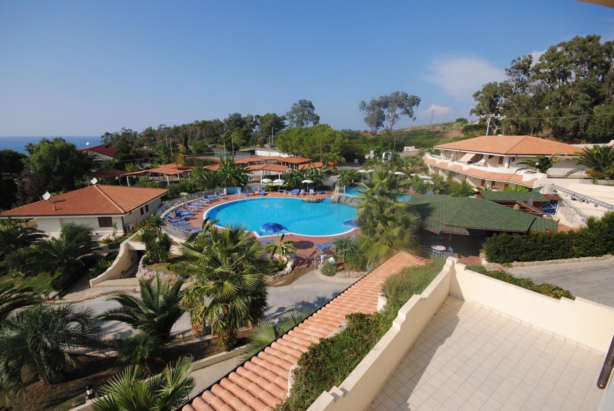 Hotel Scoglio Del Leone Zambrone Exteriér fotografie