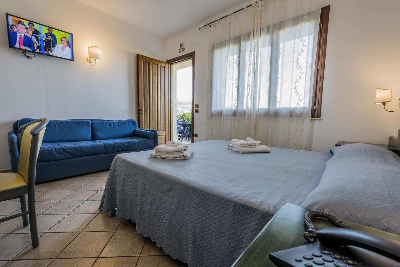 Hotel Scoglio Del Leone Zambrone Exteriér fotografie